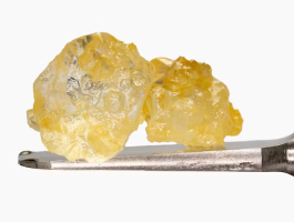 West Coast Cure – Berry Crepes Live Resin Diamonds